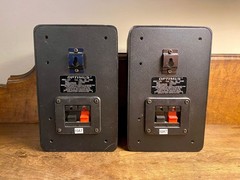 OPTIMUS PRO 7AV SPEAKER PAIR 40-2048 TESTED WORKING 8/10 MALAYSIA 8 OHMS 40W RMS