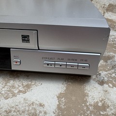 Panasonic PV-V4525S 4-Head Hi-Fi VHS VCR – Tested Works Great!! No remote