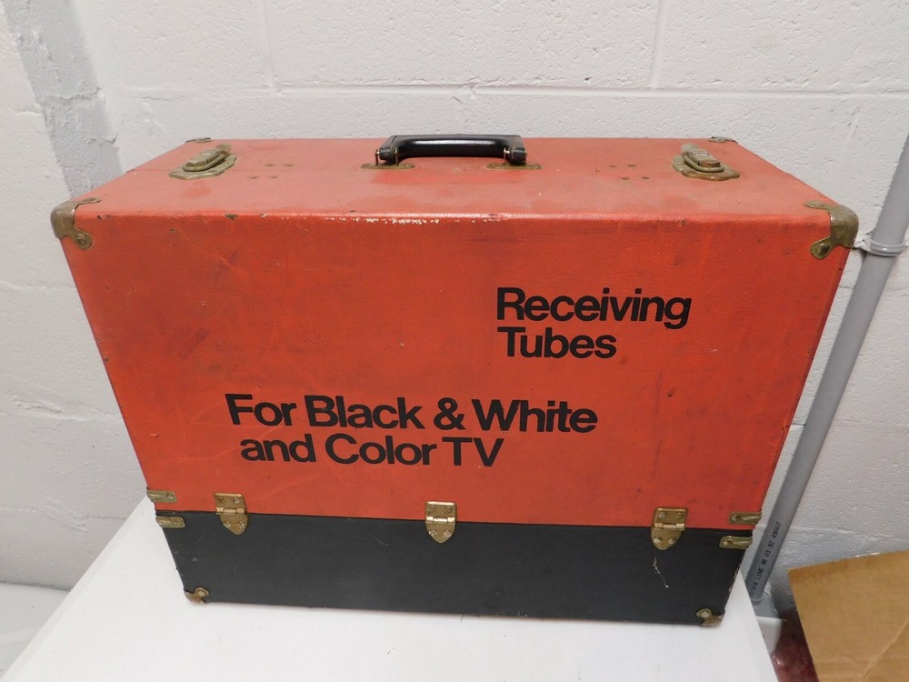 Vintage X Large TV Repair Tubes Wood Carrying Case Television Color Black White