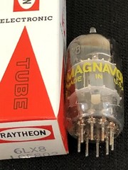 Raytheon Vacuum Tube 6LX8 Vintage Radio Tube New In Box