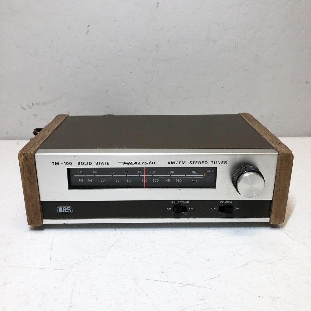 (TESTED AND WORKING) Vintage REALISTIC TM-100 Solid State AM/FM Stereo Tuner