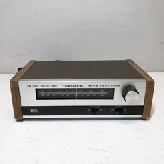 (TESTED AND WORKING) Vintage REALISTIC TM-100 Solid State AM/FM Stereo Tuner
