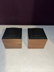 2 Realistic Minimus 0.3 Cat. 40-1250A Shelf Speaker 7 Watts Walnut Veneer L@@k!