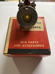 Vintage RCA Potentiometer Control 410372-23 NOS w/ Box Radio TV Part