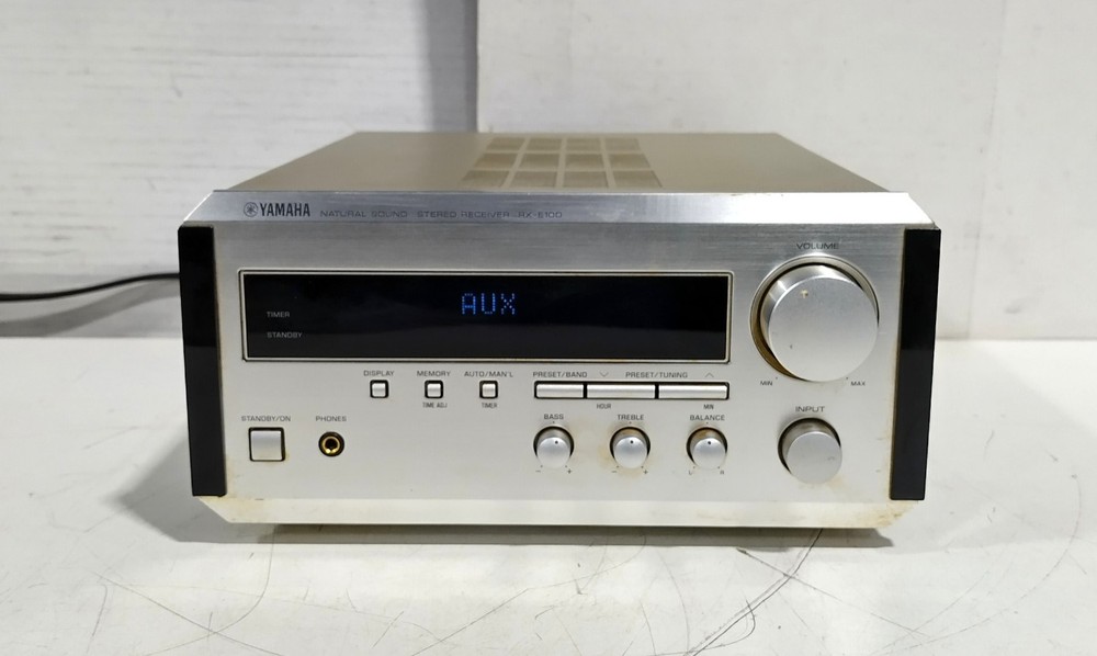 Yamaha RX-E100 40W Per Channel 6Ω AM / FM Radio Vintage Stereo Receiver