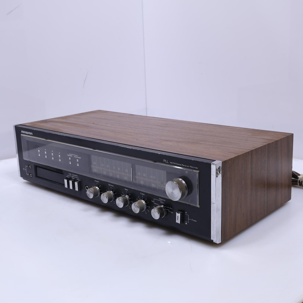 Soundesign 5514 Vintage PLL AM/FM Stereo Receiver/Recorder