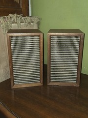 2 VTG ORIGINAL CALRAD VOLUMETRIC 2 WAY SPEAKER SYSTEM MADE IN JAPAN