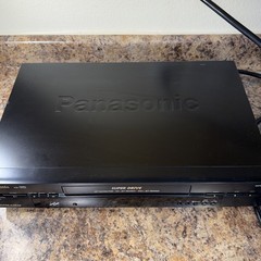 Panasonic AG-1350 Super Drive 4-Head VHS VCR Jet Search Rewind record w/ remote