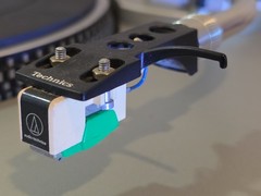 Technics SL-D205 Semi-Automatic Direct Drive Turntable Clean Tested Good