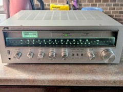 JVC R-S5 AM/FM Stereo Receiver 25 watts per channel/1979
