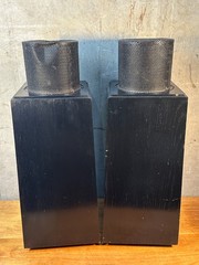Tested Ohm Walsh 2XO Omnidirectional Floor Standing Stereo Speakers Pair Black