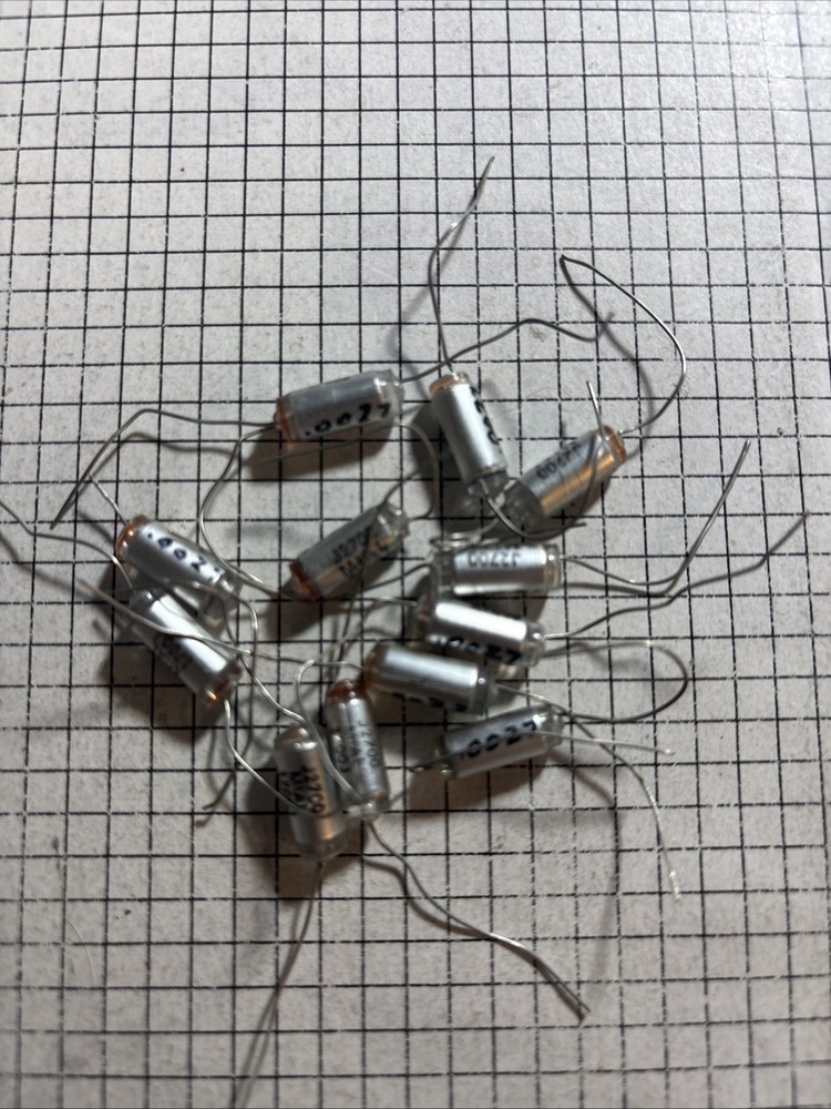 Lot 12 Vintage MIAL (Soviet Era) J2700 Silver MICA Capacitors 2700pF @CPU112