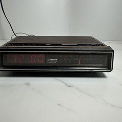Vintage VITATONE Digital AM/FM Electronic Clock Radio Model 221 Made Hong Kong