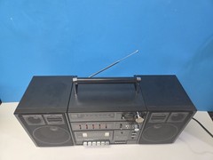 Vintage Sanyo C 32 SM/FM STEREO CASSETTE EQUALIZER BOOMBOX Excellent Tested 100%