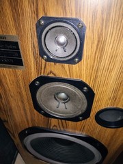 Vintage Pioneer Speakers CS-C7001 Both Tested Both Sound Great