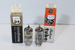 PAIR – AMPEREX WESTINGHOUSE – ECC88 / 6DJ8 – VACUUM TUBE – 104%-91% & 96%-92%