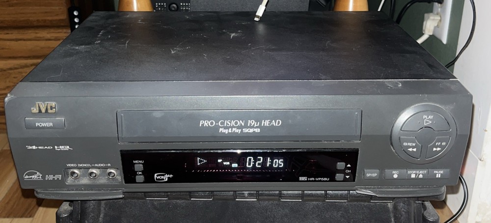JVC Pro-Cision VCR+; Energy Star/ High Quality; HR-VP58U