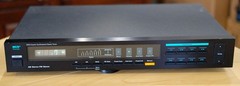 MCS 3050 AM/FM/AM Quartz Synthesized Stereo Tuner, Vintage, Clean