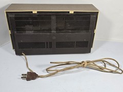 Rare J.C. Penney Pencrest Solid State Model 5513 AM Dual Speaker Radio For Parts