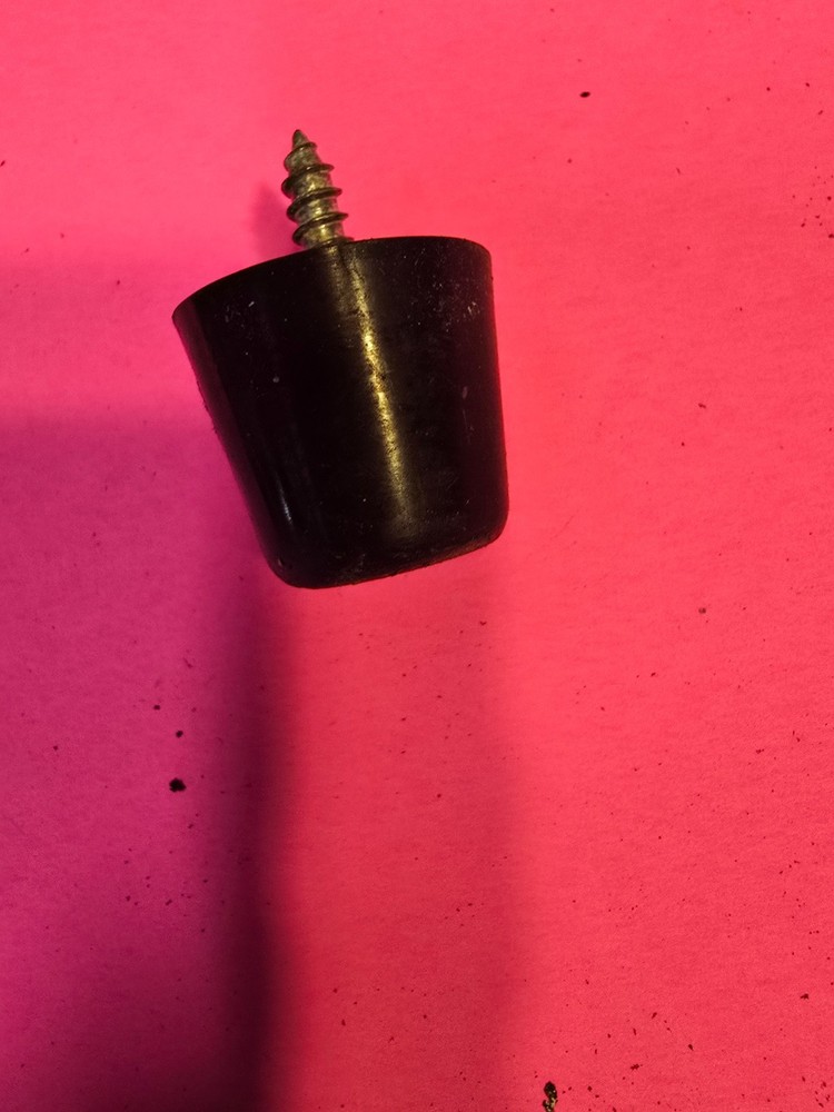 Vintage Bose 501 Series IV floor stand knob