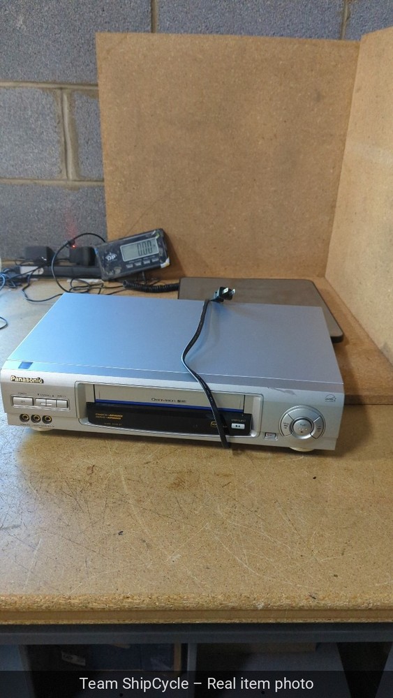 Panasonic PVVS4821 VCR Plus Gold Silver VHS Player Recorder SVHS Clean T G2U