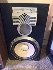 Vintage Sansui S-57 3-Way 3 Speaker System Set￼