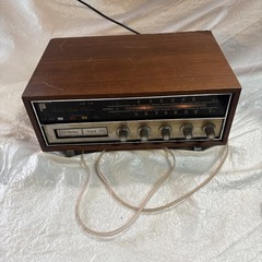 Vintage Peerless Solid State Stereo 8 track Model HSP-25 Am/Fm (Powers On)