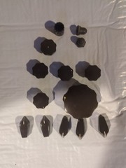 Lot of 14 Mixed Vintage Brown Radio Electronic Equipment Pointer/Round Knobs
