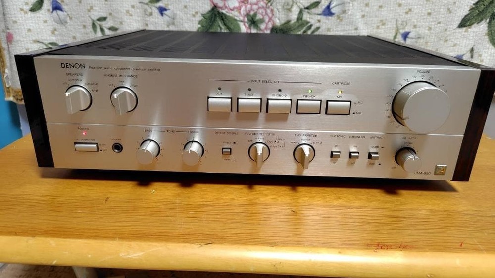 Integrated amplifier DENON PMA-950, working condition confirmed. Antique/vintage