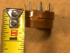 NOS Vintage Brown 8-Pin Octal PC BOARD MOUNT Vacuum Tube Socket PCB (Qty Avail)