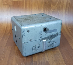 Vintage 1941 Motorola Model 351 Universal Auto Car AM Radio Automobile