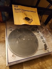 MCS Series Turntable (Modular Component Systems) Model 6710 Belt Drive. Technic
