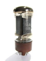 One 1961 CBS/Sil 6L6GB (5881,6L6G,6L6GA) tube – Hickok TV-7B tests @ 39, min:25