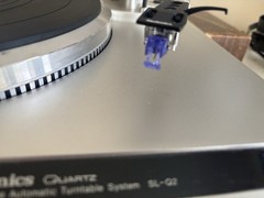 Technics SL-Q2 Turntable Working