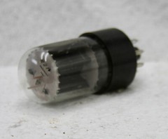 10EM7 RCA VACUUM TUBE TESTED