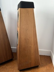 Epicure 3.0 Pyramid Speakers -3 Way – 10″ & 6″ Woofers Mid Century Modern Mcm