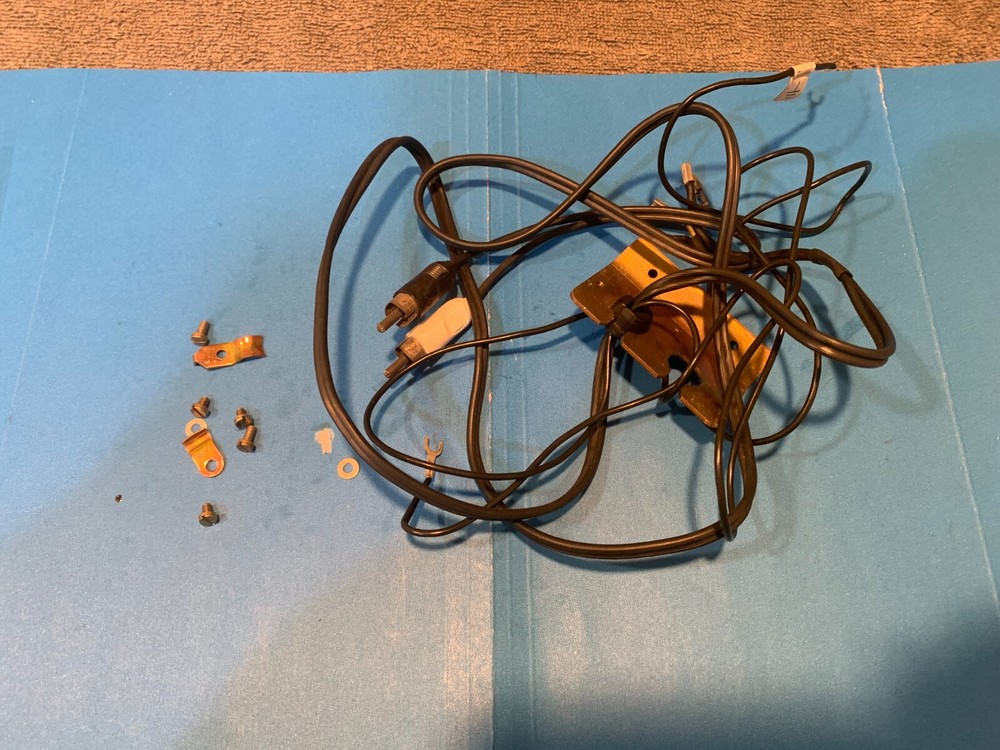 Dual 1246 Vintage Stereo Turntable Parting Out – RCA Ground Wire Assembly