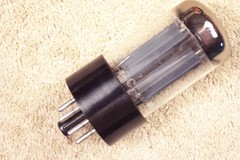 One, Mullard 5AR4 GZ34, fat base, dual getter, f31, Great Britain, 5AR4 GZ34