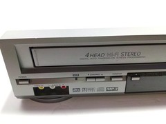 Broksonic DVCR-810 Series A DVD/VCR Combo Player 4-Head VHS DVD