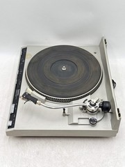 Technics SL-235 Belt Drive Frequency-Servo Automatic Turntable – Broken