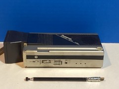 Vintage 1984 Panasonic Travelvision TR-1030P TV AC/DC 4-Way Works W Power supply