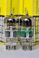 6DJ8 ECC88 6N23P SYLVANIA JAN MATCHED NOS PAIR TUBES LOW-NOISE TESTED ARC SP10