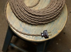 Cloth Covered Twisted Wire – Brown/Tan Pattern, Vintage Style Fabric Lamp Cord