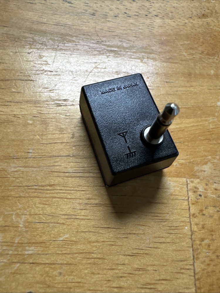 SONY EAC-100 Wire Antenna Adaptor for 3.5mm Antenna Jack Socket Radios