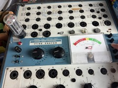 Realistic (GE) 5U4GB/5AS4A Grey Plate Side D Getter Tested on B&K 707