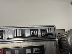 Audiovox Am Fm 8 track C977