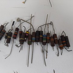 100+ Radio Electronic Carbon Comp Resistor Circuits Allen-Bradley IRC Wood Box