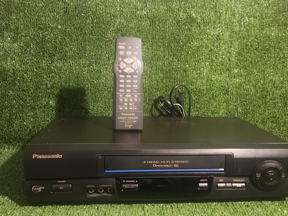 Panasonic VHS VCR Player + Remote