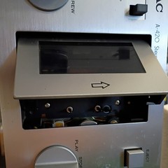 TEAC A-420 Vintage Stereo Cassette Deck FOR PARTS / REPAIR Read Details!