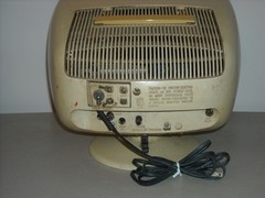 Vintage Philco SPACE AGE TV POWERS UP DISCOLORED & STAINED